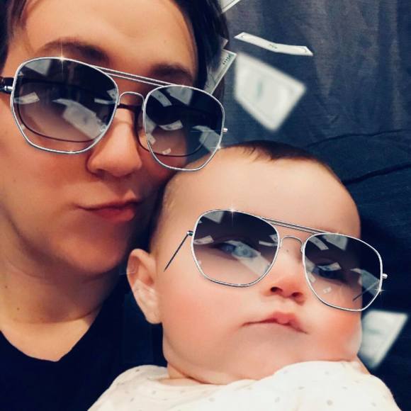 Meet your Posher, Lindsey - Picture 1 of 1